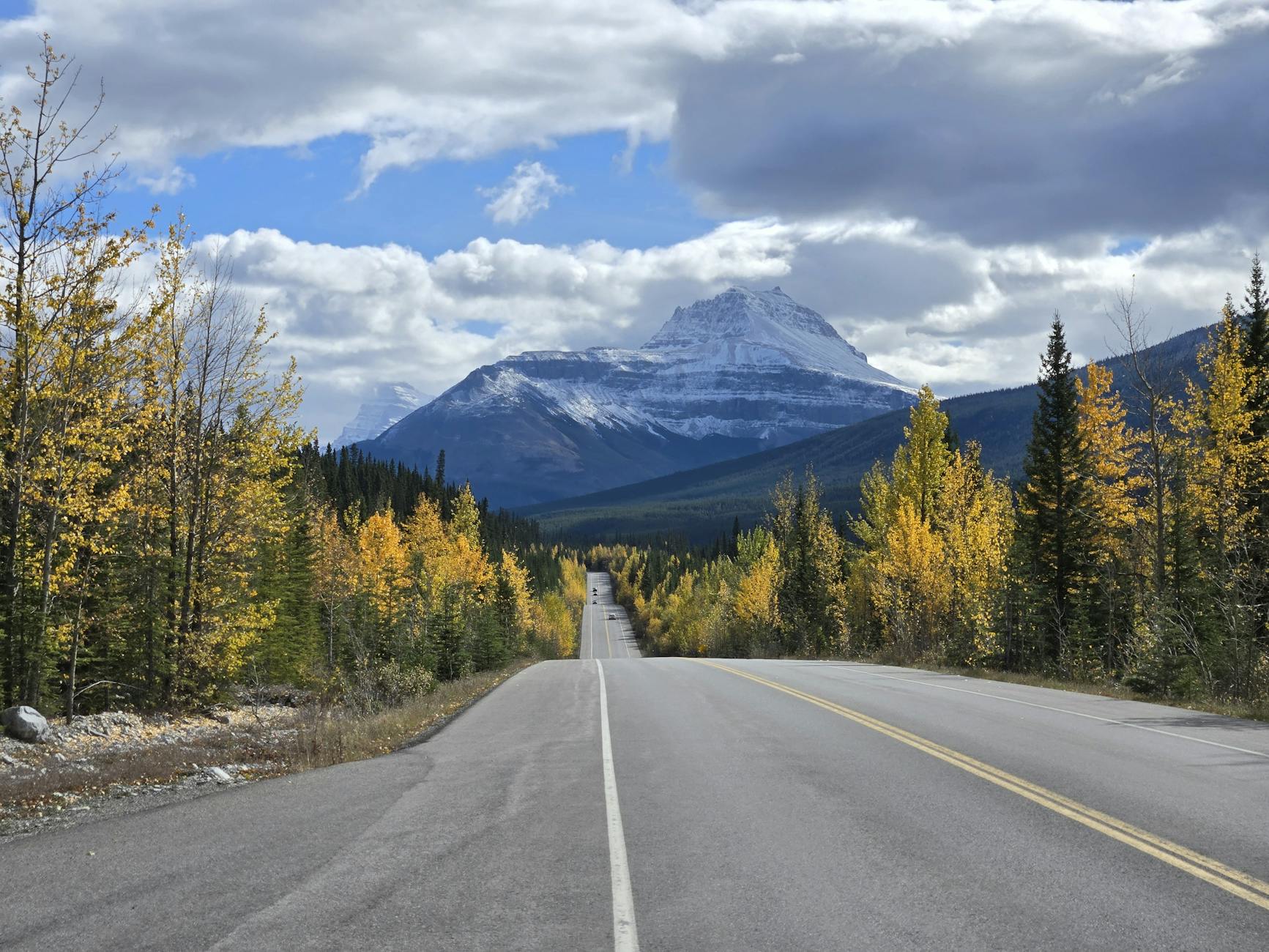 Canadian Rockies Road Trip, Canada — TravelWhiz