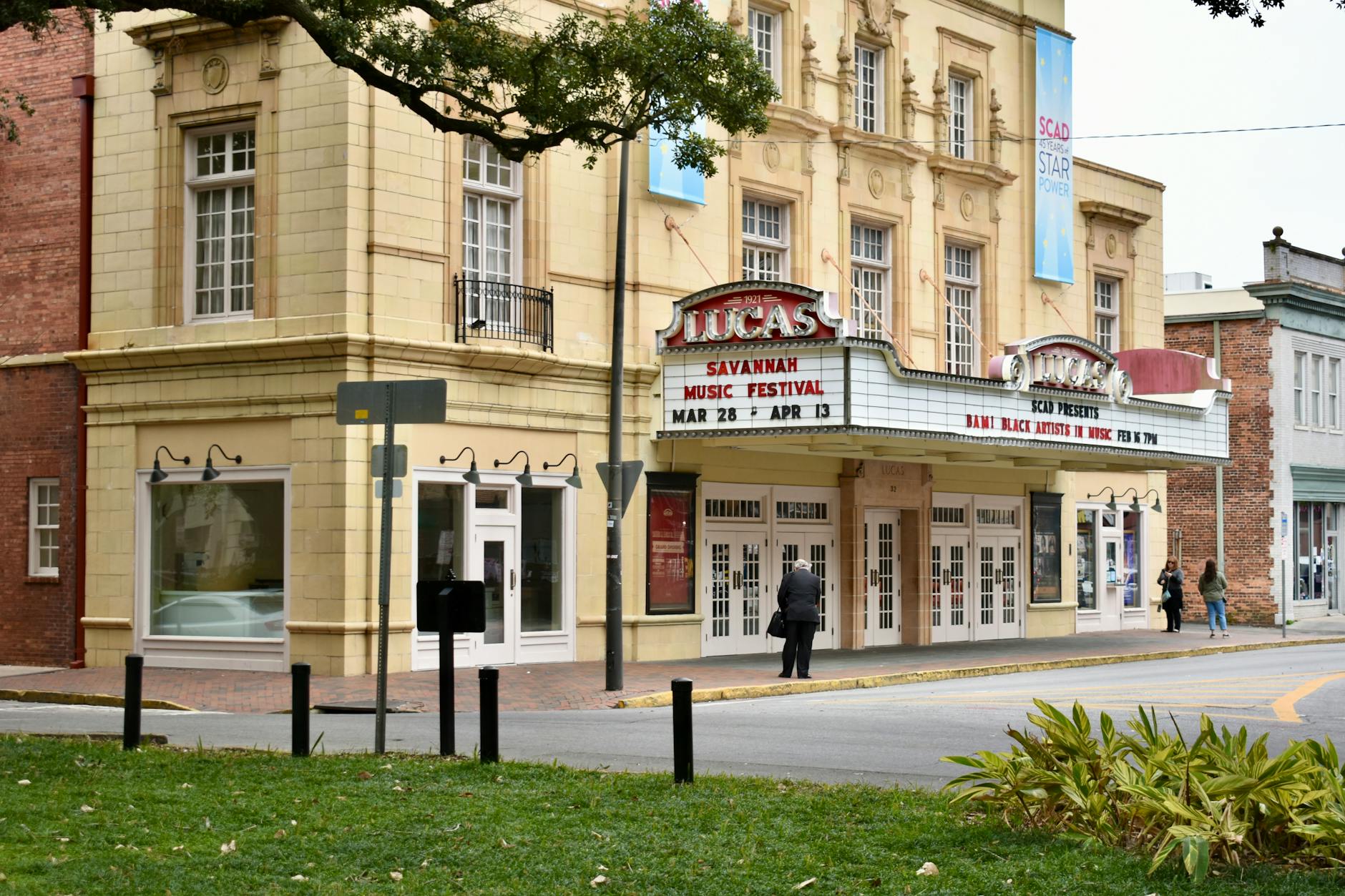 Savannah Georgia Lucas Theatre Broughton Street Savannah Music Festival