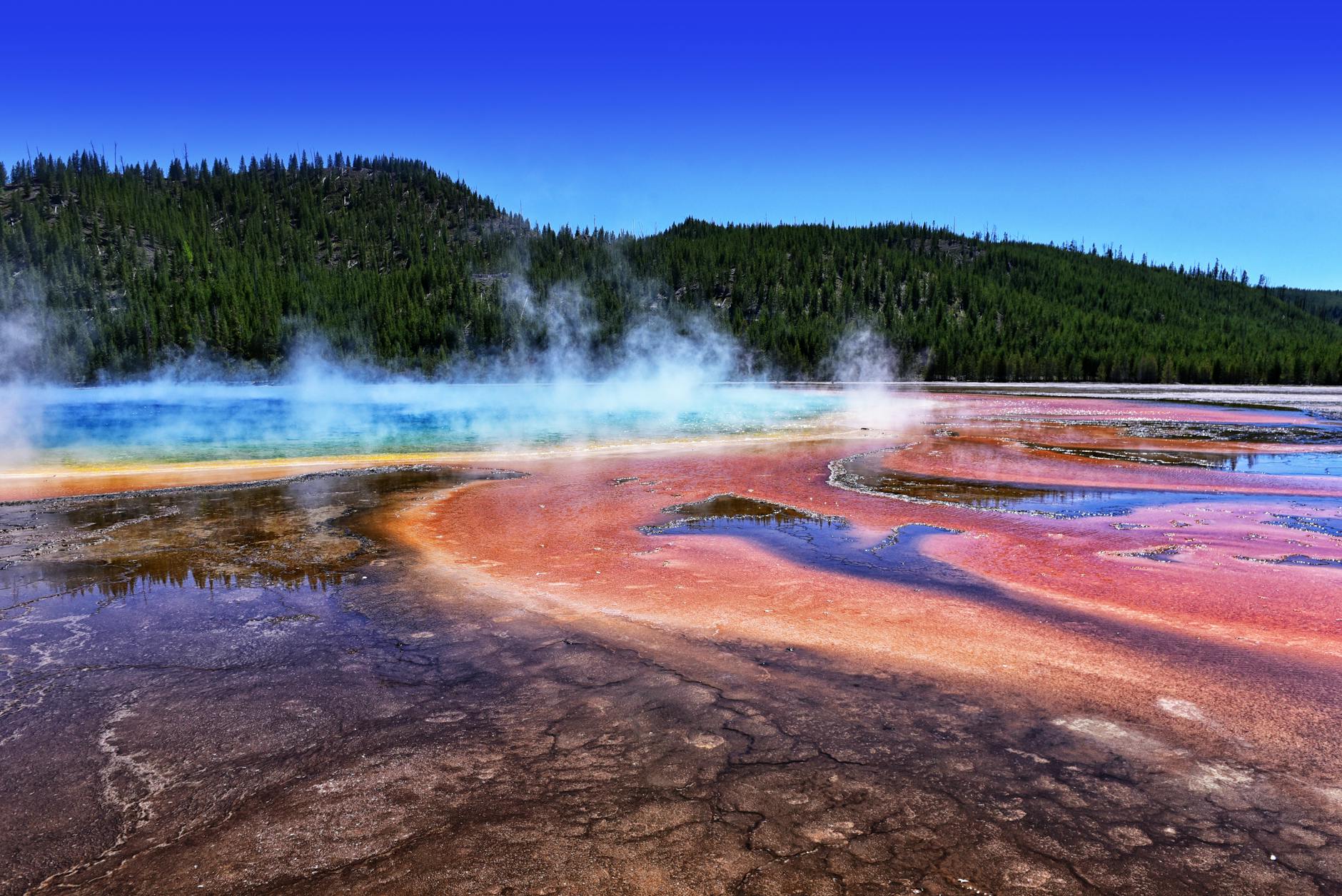Grand Prismatic Spring Yellowstone National Park Wyoming colourful thermal